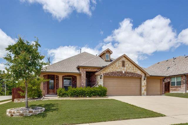 Building Photo - 1722 Sherwood Dr