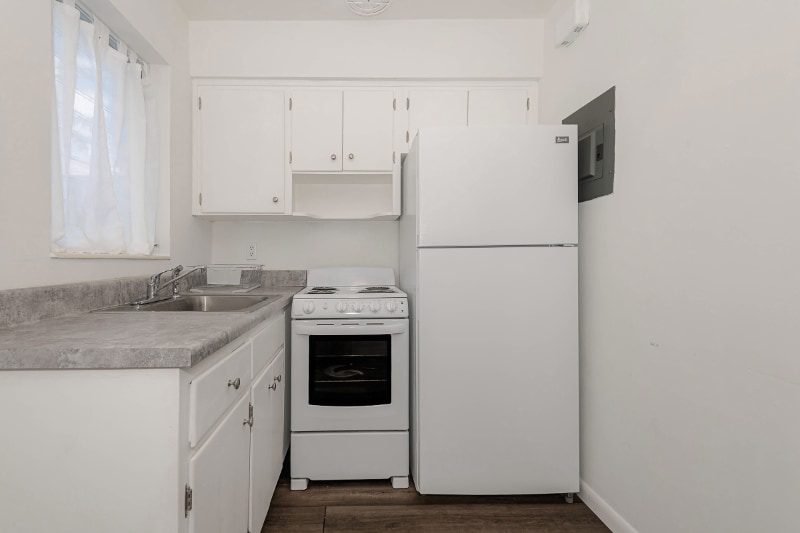 Building Photo - 1017 NE 14th Ave