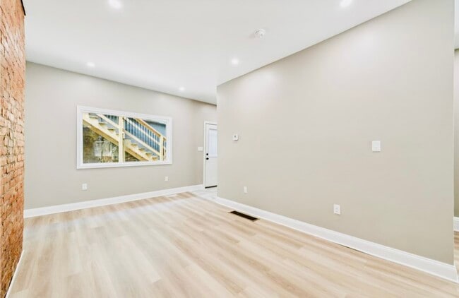 Building Photo - 3255 Josephine St