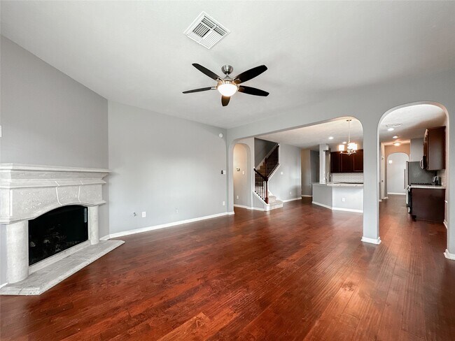 Building Photo - 6810 Summer Bridge Ln