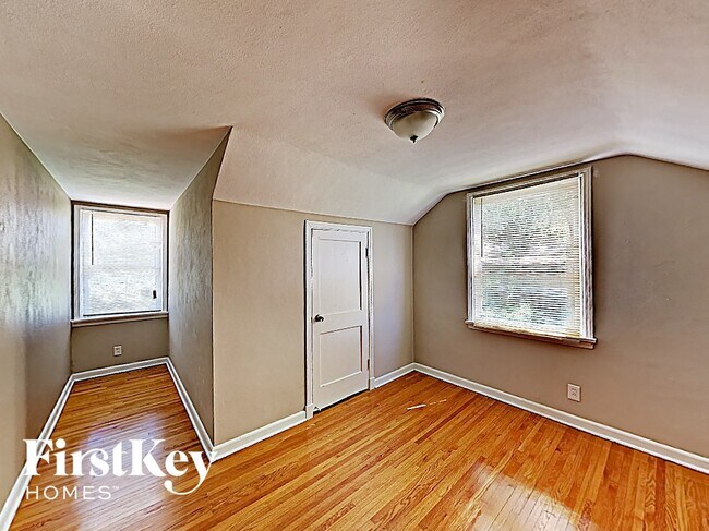 Building Photo - 11251 Old Halls Ferry Rd