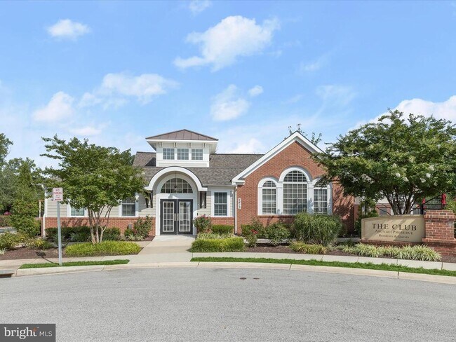 Building Photo - 7761 Crystal Brook Way