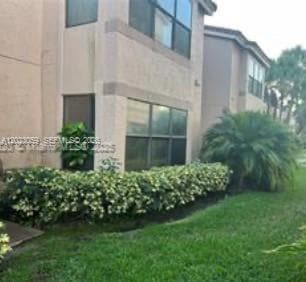 Building Photo - 2946 S University Dr