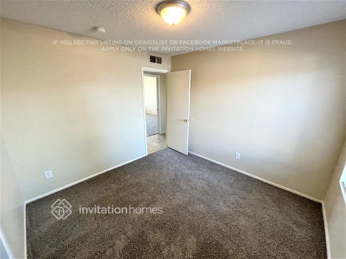 Building Photo - 4523 W Cheryl Dr