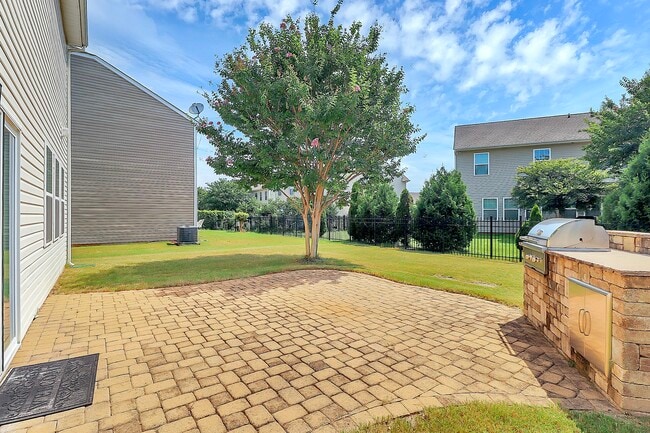 Building Photo - 14321 Green Birch Dr
