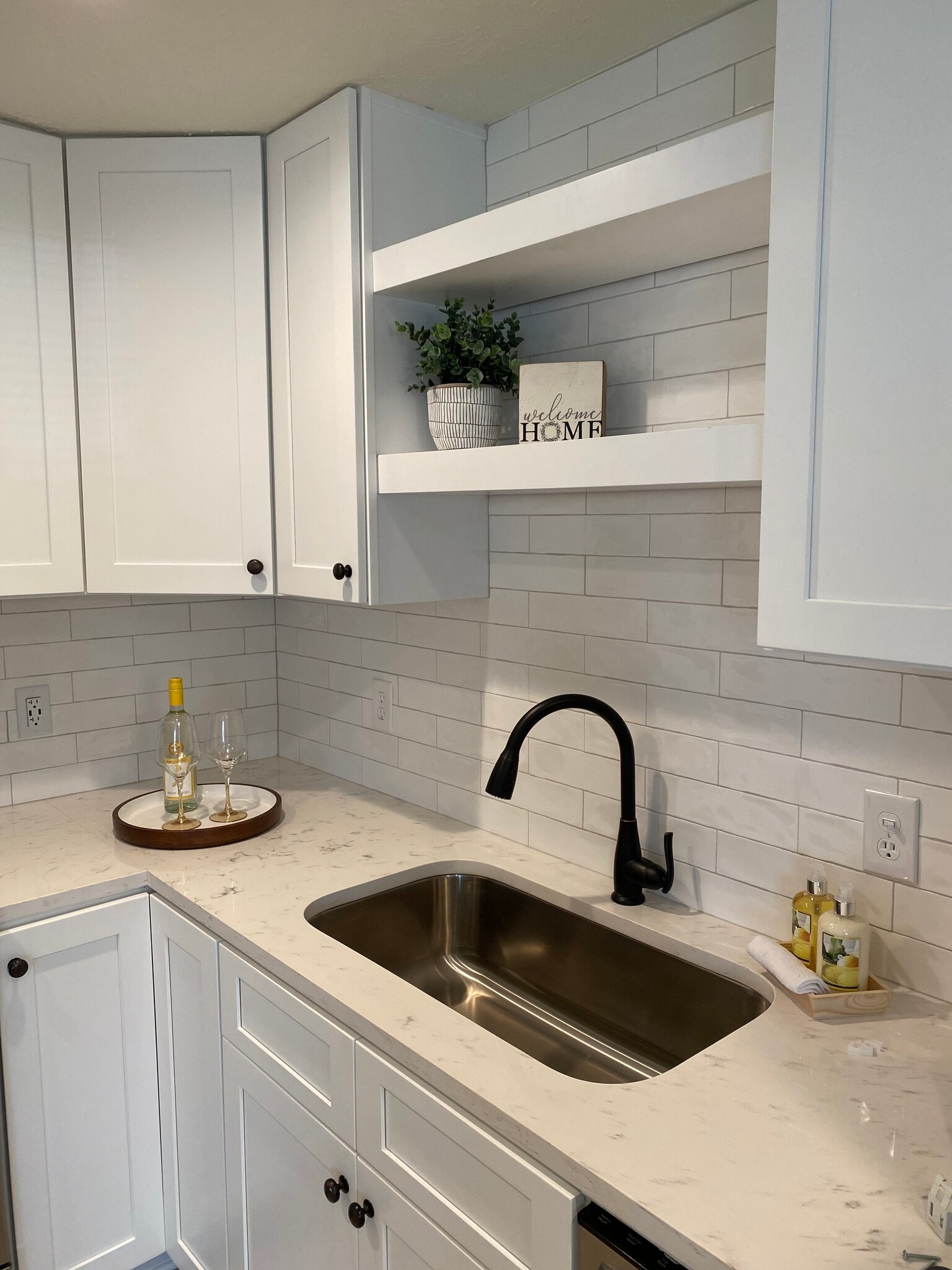 Kitchen 2 - 223 Woodglen Dr