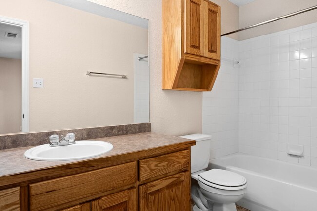 Building Photo - 125 Satch Dr