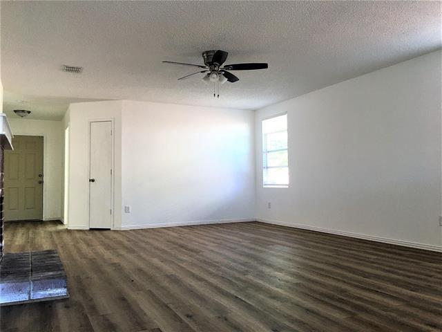 Building Photo - 1102 Chilton Dr