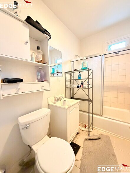 Building Photo - 28 Wadsworth St