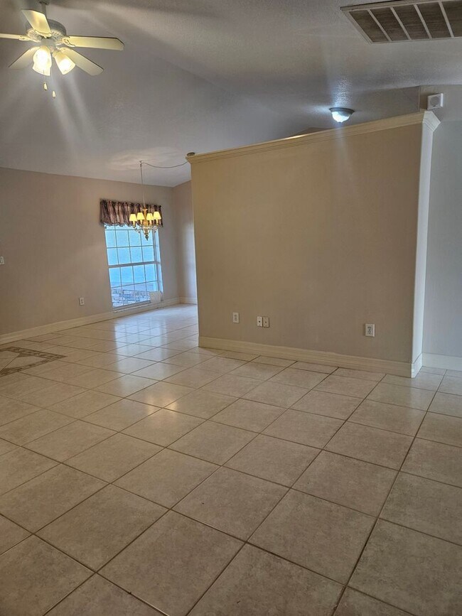 Building Photo - Port Charlotte Waterfront salt water pool annual rental