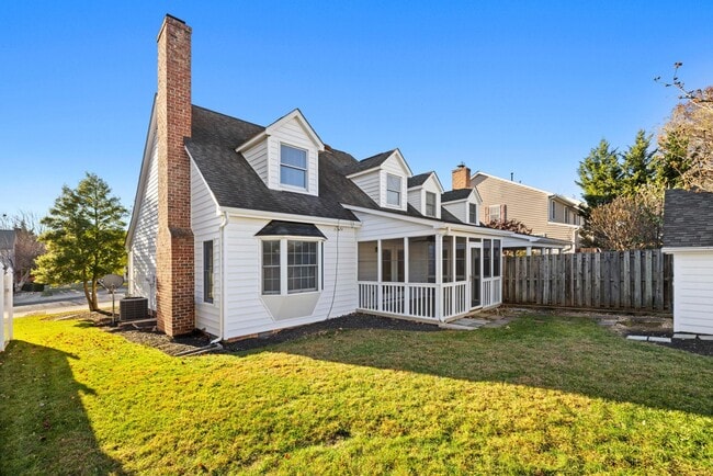 Building Photo - 1984 Cidermill Ln