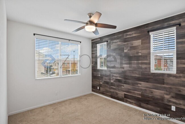 Building Photo - 1339 Sauvignon St