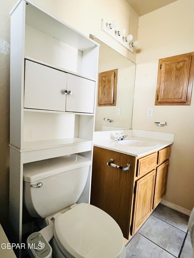 Building Photo - 12369 Tierra Apache Rd