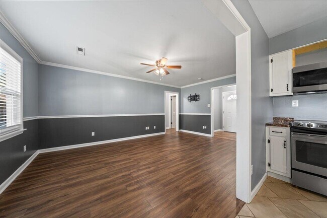 Building Photo - 9496 Holly Grove Rd