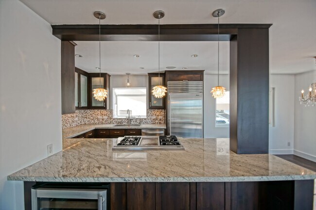 Building Photo - BEAUTIFULLY REMODELED & BRIGHT 2-STORY APARTMENT W/ OCEAN & PIER VIEWS, BALCONY & 2-CAR PARKING I...