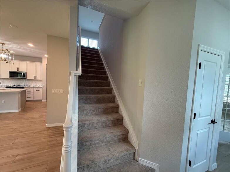 Building Photo - 8112 NW 78th St