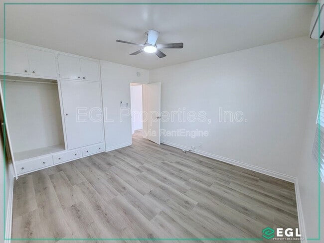 Building Photo - 250 N Cordova St