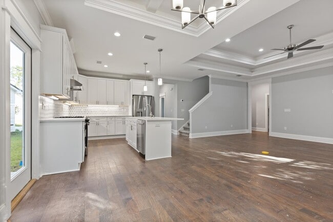Building Photo - 1575 Cherry Blossom Cir