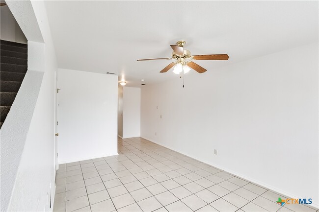 Building Photo - 4005 Doraine Ct