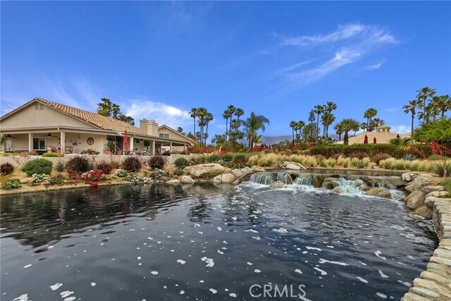 Building Photo - 425 La Costa Dr