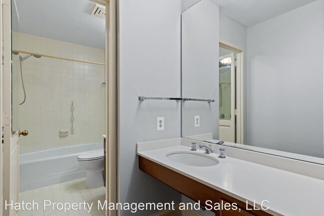 Building Photo - 3 br, 2 bath House - 8101 Connecticut Ave....