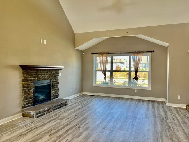 Building Photo - 8611 Springberry Dr
