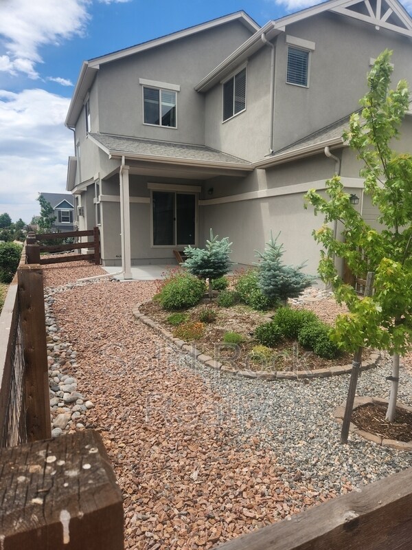 Building Photo - 7621 Red River Wy