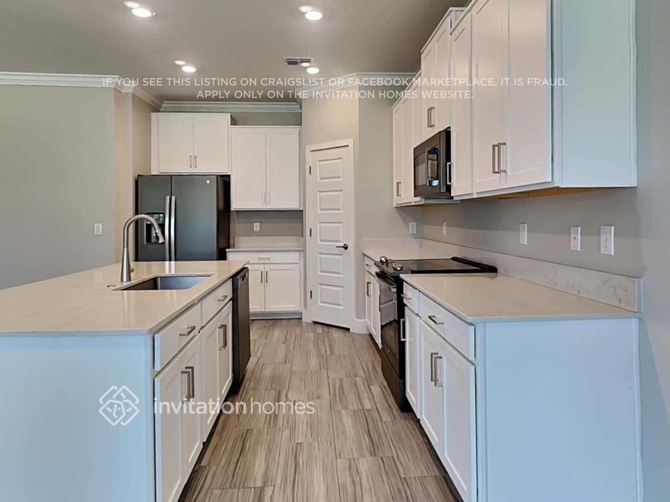 Building Photo - 9775 Wild Begonia Loop