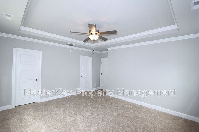 Building Photo - 170 Cotten Dr