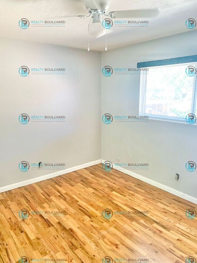 Building Photo - Charming 3-Bedroom Home Near McCarran – Gr...