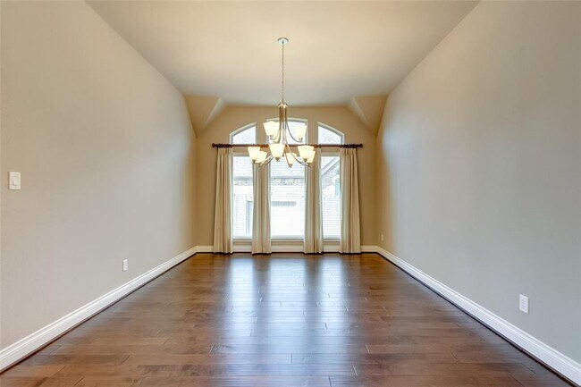 Building Photo - 23319 Tirino Shores Dr