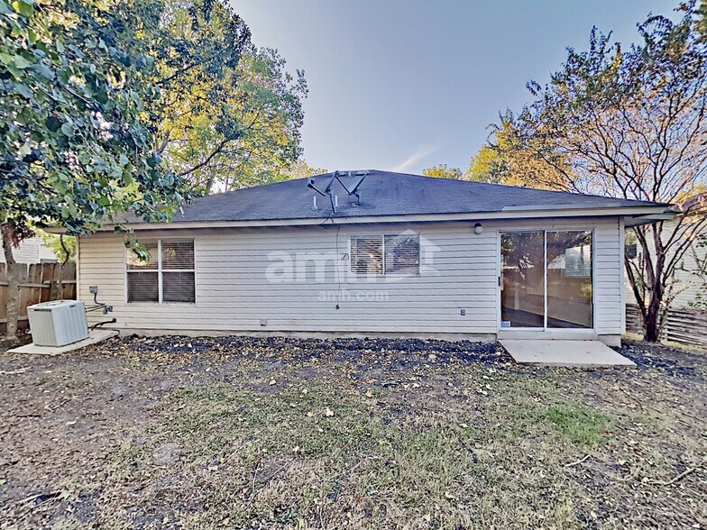 Building Photo - 7022 Purple Rdg