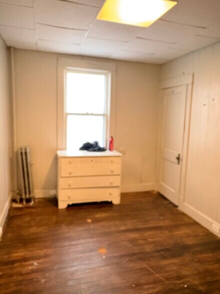 Building Photo - 121 Ferdinand St