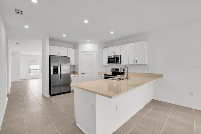 Building Photo - 4731 Vellacito Way