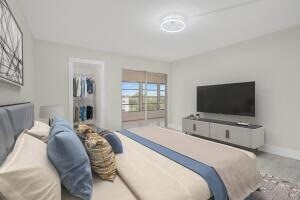 Building Photo - 4014 Yarmouth E