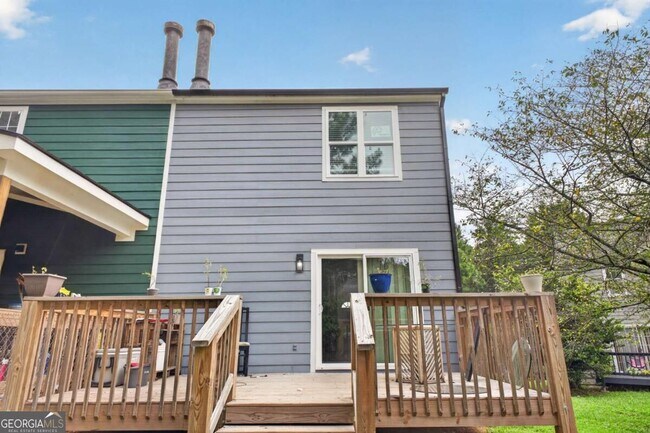 Building Photo - 7033 Panda Ln