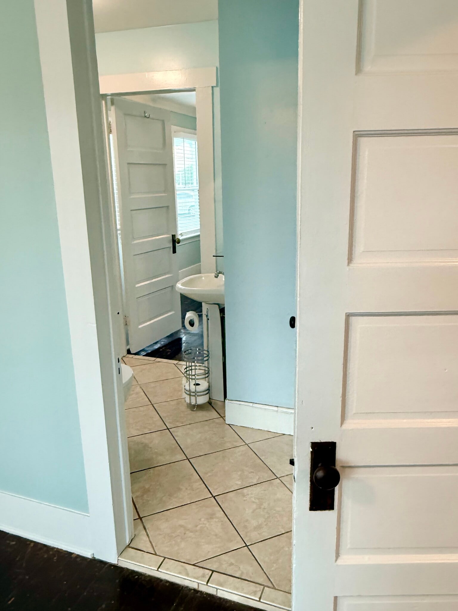 Bathroom - 308 E School St