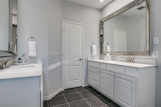 Building Photo - 4295 Indian Run Dr