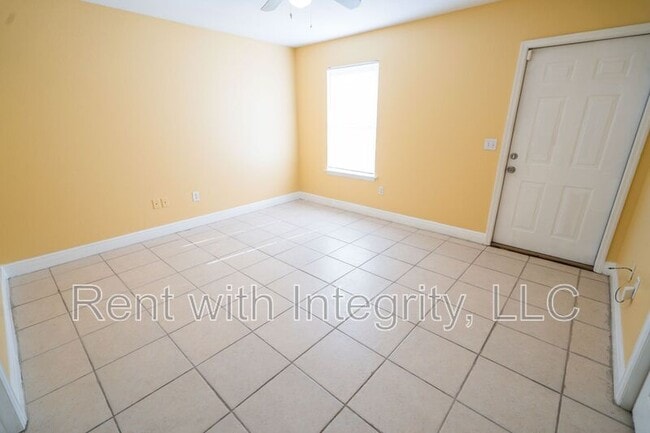 Building Photo - 3314 Sawtooth Dr