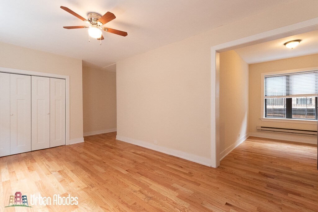 Building Photo - 3731 N Pine Grove Ave