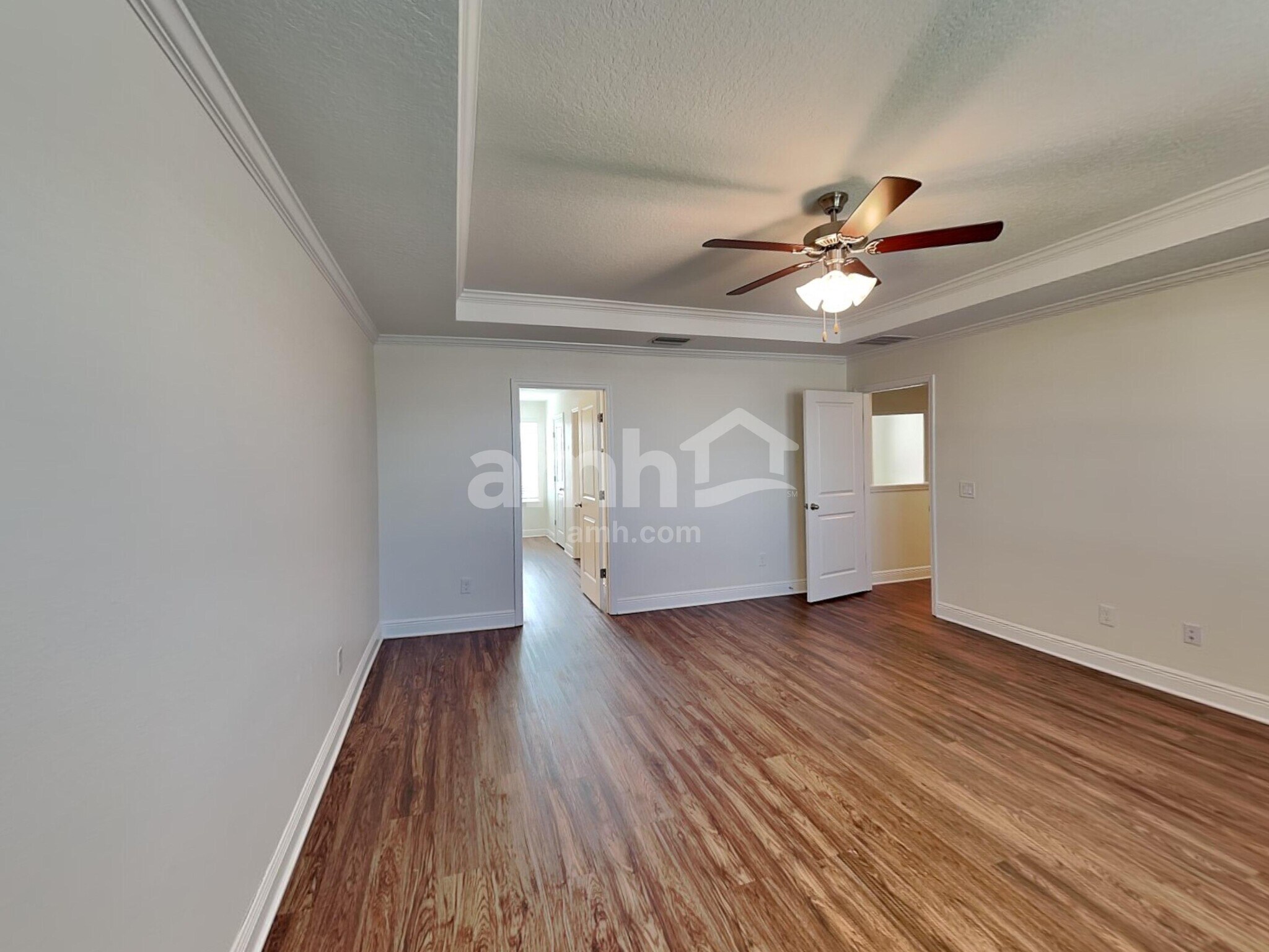 Building Photo - 1158 Sky Lks Dr