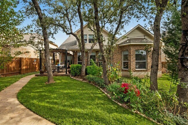Building Photo - 10900 Sky Rock Dr