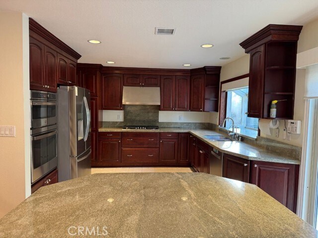 Building Photo - 753 Rushing Creek Pl