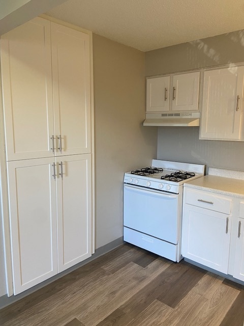 Building Photo - The Chaparral Apartments