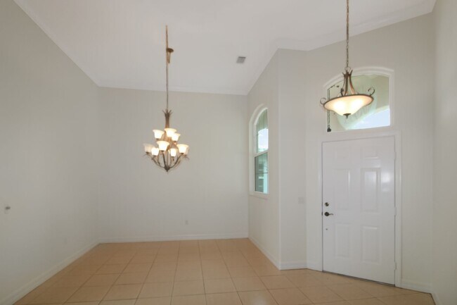 Building Photo - Plantation Golf and Country Club Annual Ho...