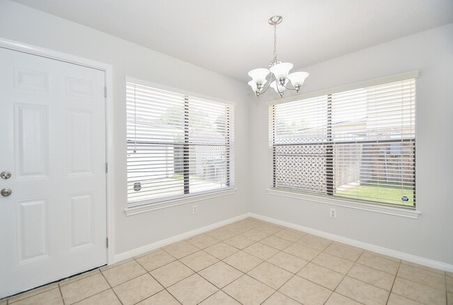 Building Photo - 3107 Barnhill Ln