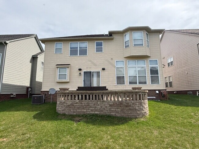 Building Photo - 26993 Maxwell Ct