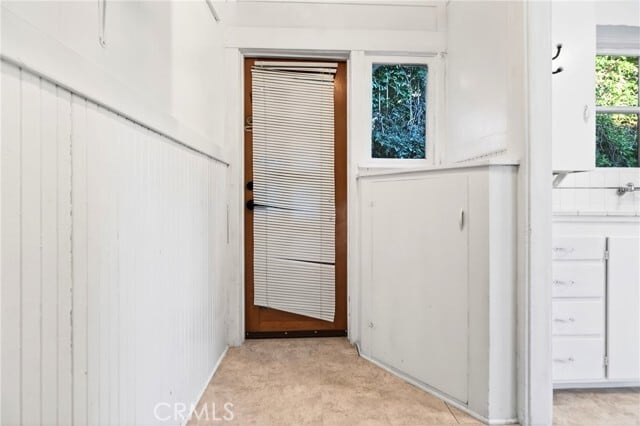 Building Photo - 316 W Kenneth Rd