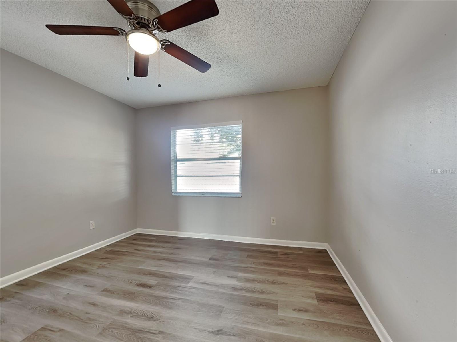 Building Photo - 646 Pine Forest Dr