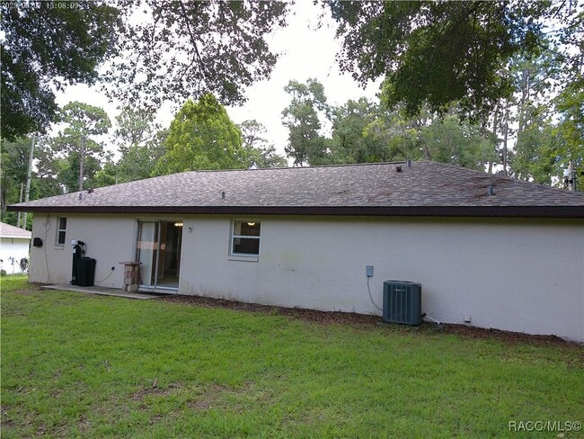 Building Photo - 6015 E Carmel Ln
